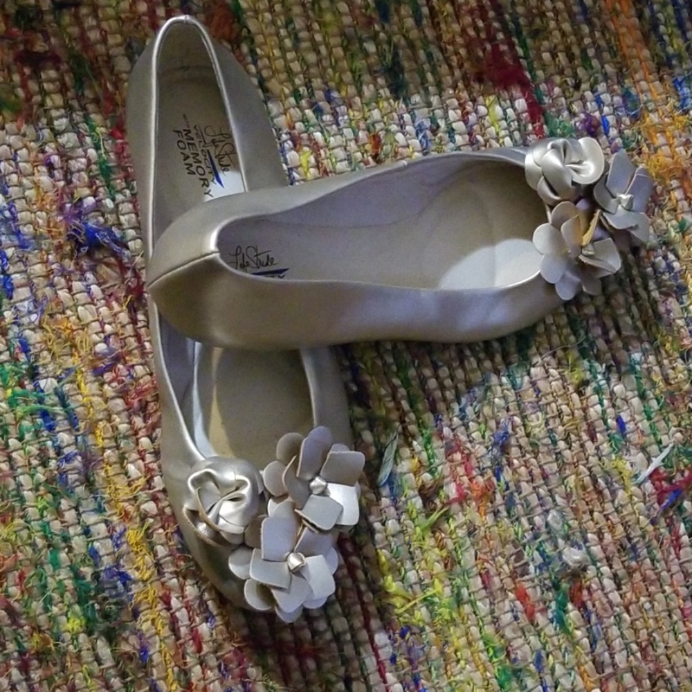 Lifestride gold flats